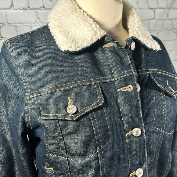 Old Navy Sherpa Lined Jean Denim Trucker Jacket Y2K Vintage Warm Cozy Sz M NWOT - Picture 12 of 16